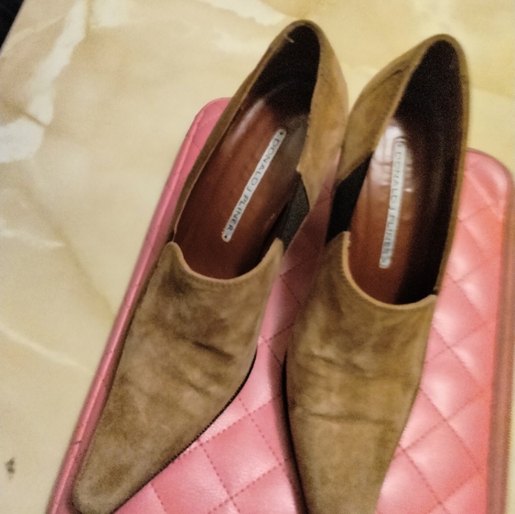 Suede pumps - Picture 10 of 15